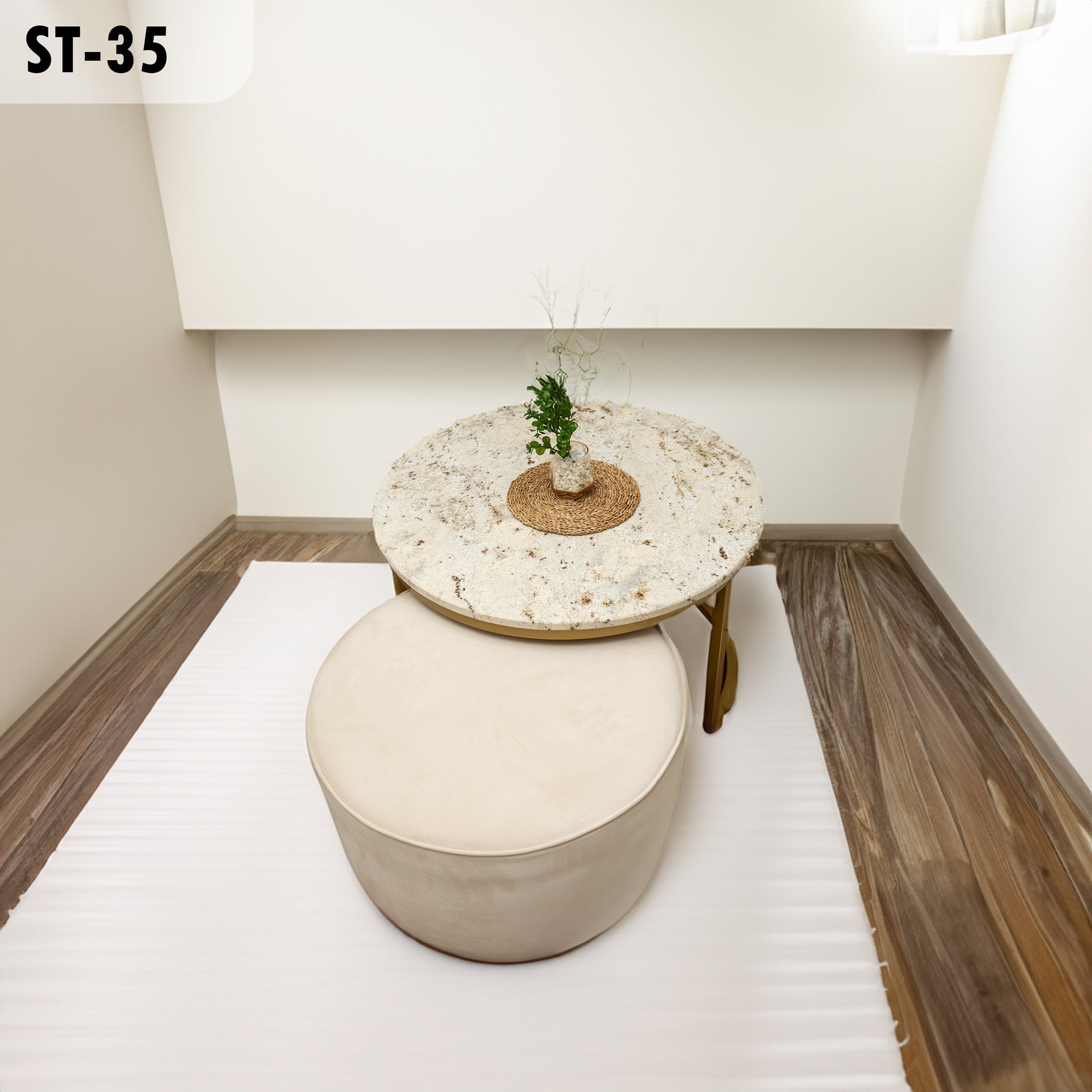 Granite Steel Stool with Humpty