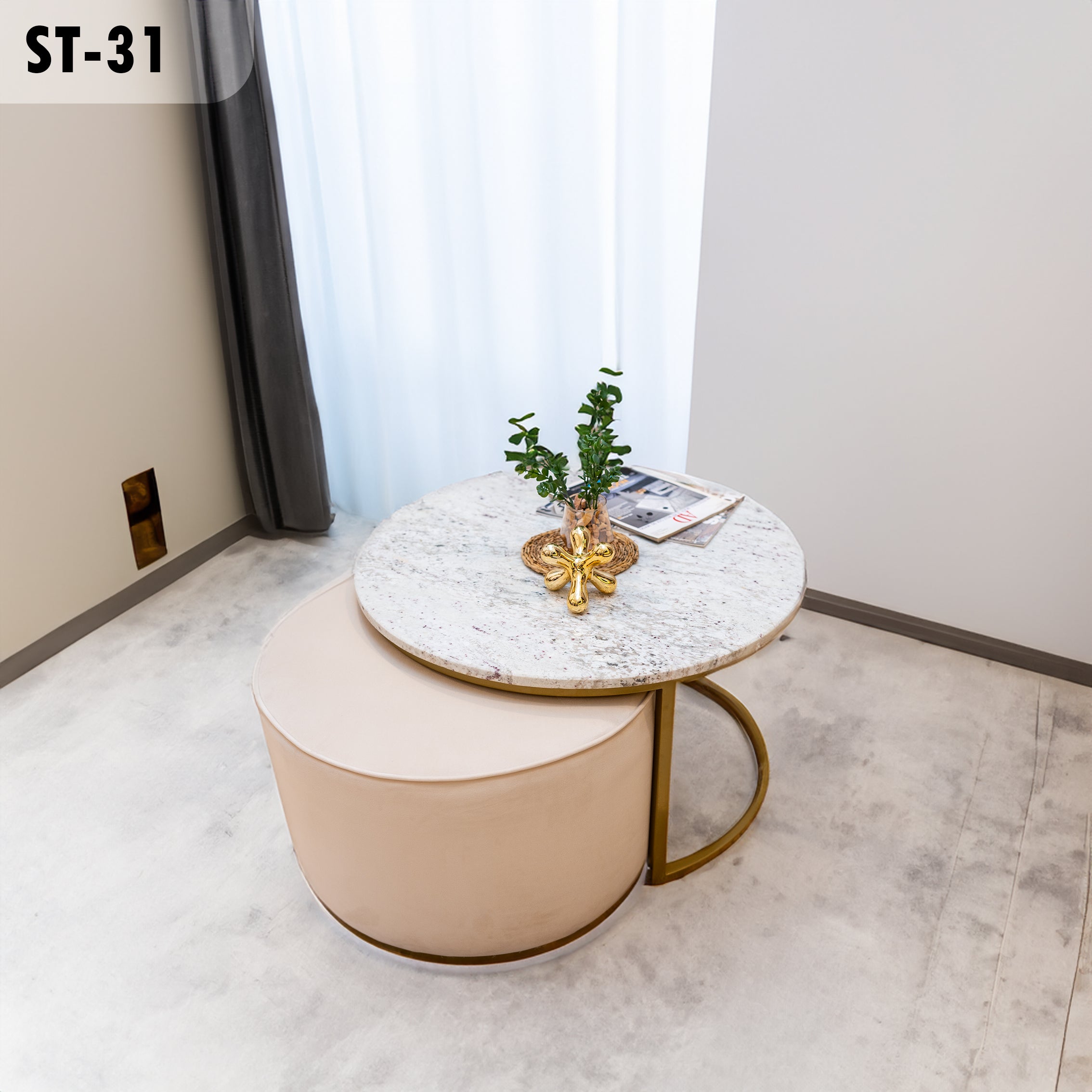 Granite Steel Stool with Humpty